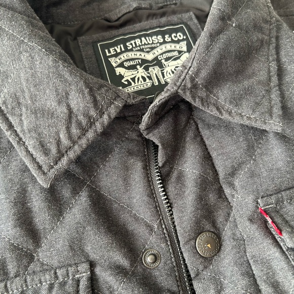 Levi’s Shacket shirt jacket dark gray snap front - Picture 7 of 16